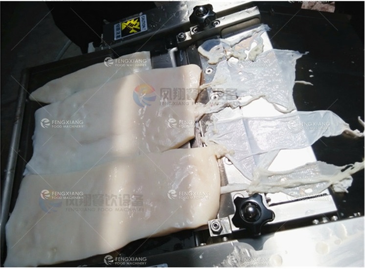 Squid Fish Skin Peeling Machine 