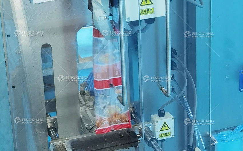 potaot chips packaging machine